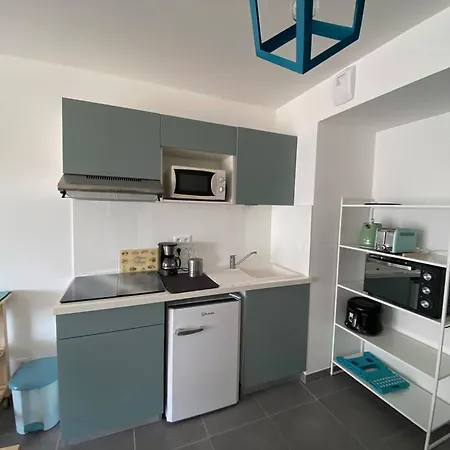 Apartment 2 Pieces Climatise, Terrasse, 4 Pers - - Fr-1-81-630 *