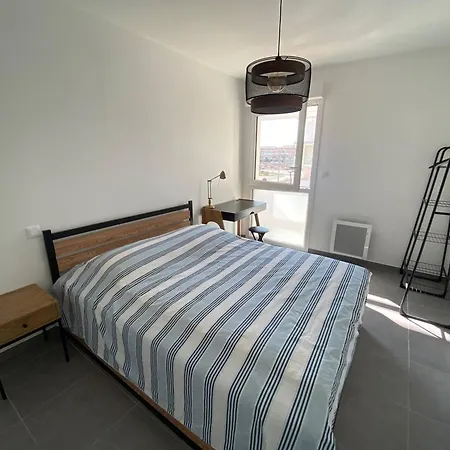 2 Pieces Climatise, Terrasse, 4 Pers - - Fr-1-81-630 Apartment